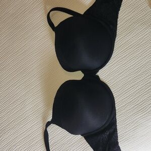 Victoria's Secret Body by Victoria perfect shape bra, 36DDD, black